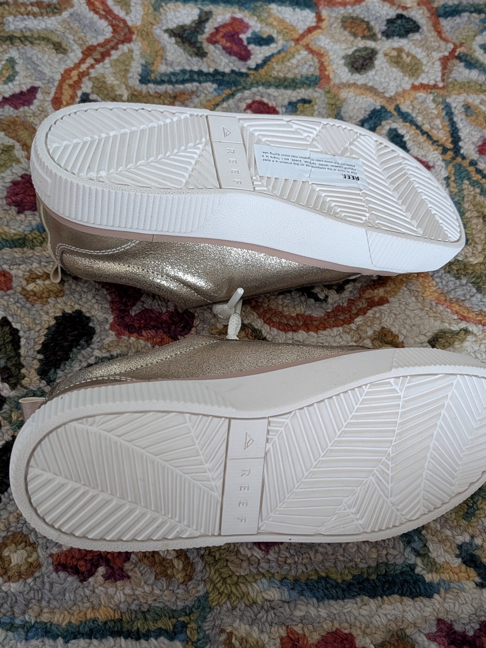 Reef Women’s Gold Metallic Lace-Up Sneakers with White Laces - Picture 4 of 4